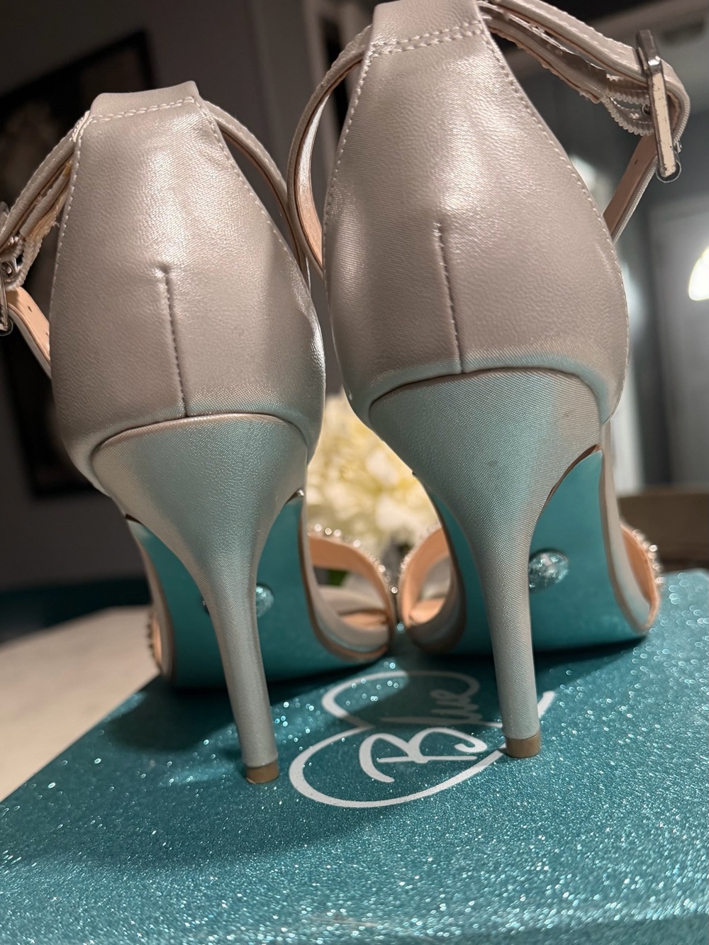 Elegant Silver Embellished Heels - Picture 11 of 14